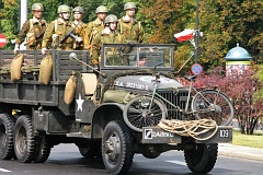 Parada pojazdw historycznych - Historical vehicle parade