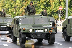 Parada wojsk ldowych - Army parade