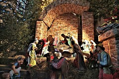 Christmas Nativity Scenes in Catholic Church in Poland - - - Szopki boonarodzeniowe w Kociele katolickim w Polsce