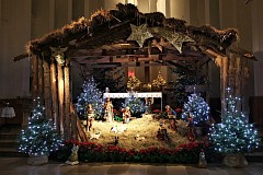 Christmas Nativity Scenes in Catholic Church in Poland - - - Szopki boonarodzeniowe w Kociele katolickim w Polsce