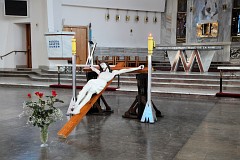 Easter ceremony & decorations in Catholic Church in Poland - - - Wielkanocne ceremonie i dekoracje w Kociele katolickim w Polsce