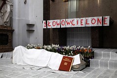 Easter ceremony & decorations in Catholic Church in Poland - - - Wielkanocne ceremonie i dekoracje w Kociele katolickim w Polsce