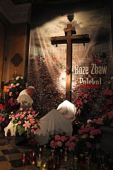 Easter ceremony & decorations in Catholic Church in Poland - - - Wielkanocne ceremonie i dekoracje w Kociele katolickim w Polsce