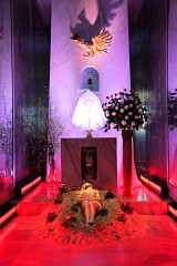 Easter ceremony & decorations in Catholic Church in Poland - - - Wielkanocne ceremonie i dekoracje w Kociele katolickim w Polsce